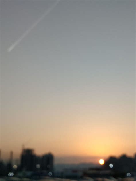 Blurry Sunset 🌇 Sunset Blurry Aesthetic