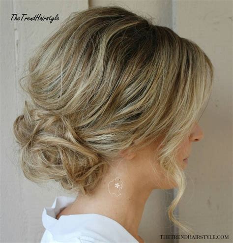 Volumized Short Hair Bun 40 Quick And Easy Short Hair Buns To Try The Trending Hairstyle