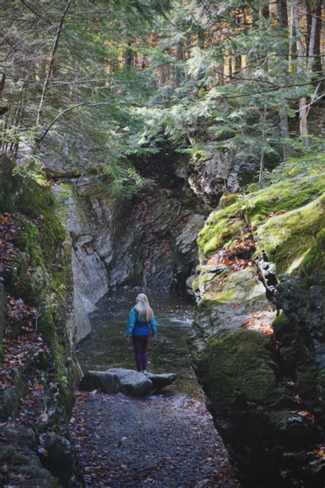 Best Hikes In Stowe Vermont 6 Breathtaking Trails Two Roaming Souls