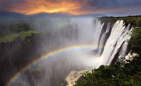 6 Of The Biggest And Most Powerful Waterfalls In The World Mens Journal