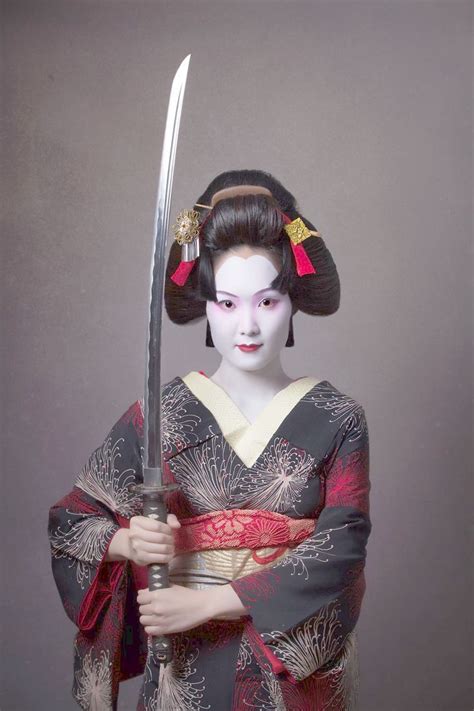 The Geisha Photoshoot — Dade Freeman 女侍 女性戦士 かっこいい女