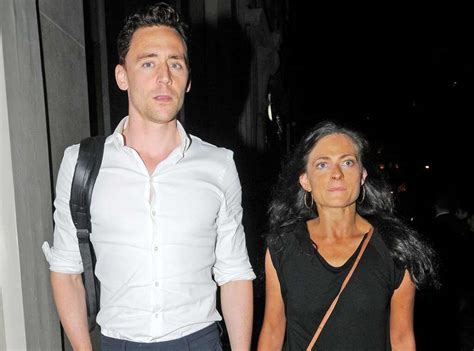 Is he cheating on his wife? Tom Hiddleston's Dating History: Which Ladies Did He ...