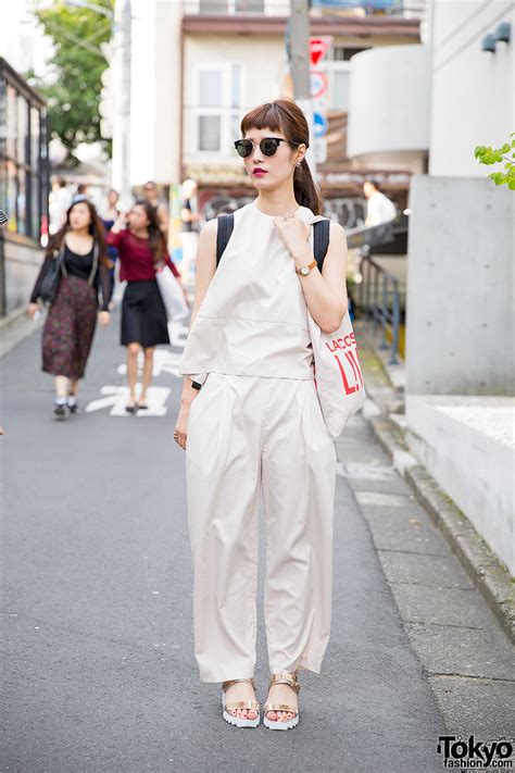 harajuku girl in minimalist japanese fashion tokyo fashion