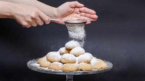 How To Make Powdered Sugar From Granulated Sugar