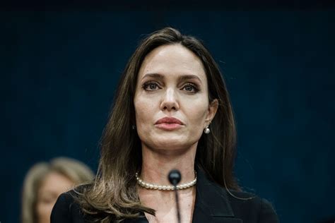 Did Angelina Jolie Say Israel Should Be Completely Obliterated