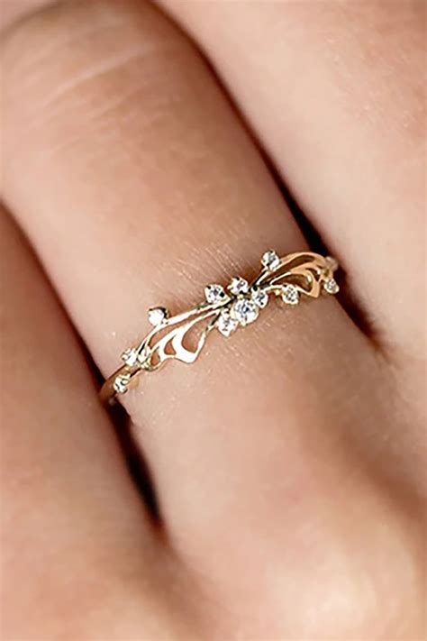 Catalina Cute Small Minimalist Dainty Crystal Swirl Ring In Gold Chic