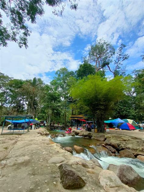 Pasir Puteh Resort Malaysia Camping