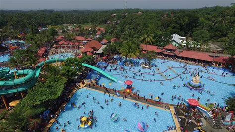 Taman mini indonesia indah merupakan tempat wisata yang berada di jakarta. √ Promo + Harga Tiket Masuk Owabong per Wahana s/d Des 2020