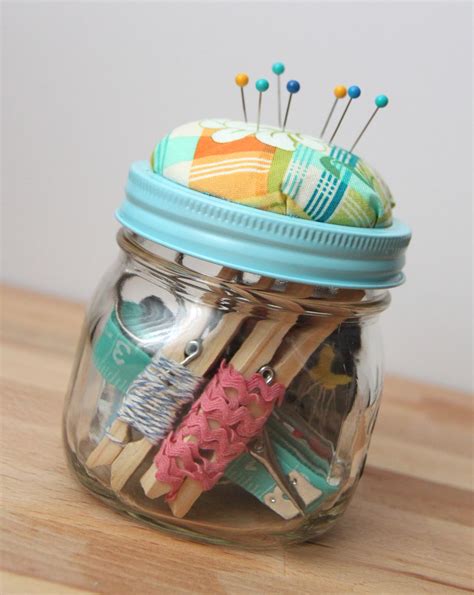 How to make an easy diy travel sized sewing kit from a pot holder. DIY Beginner Sewing Kit Gift Idea-TUTORIAL - Smashed Peas ...