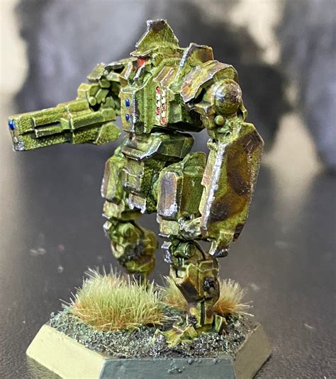This Centurion continues to guard the gates of his empire. : battletech