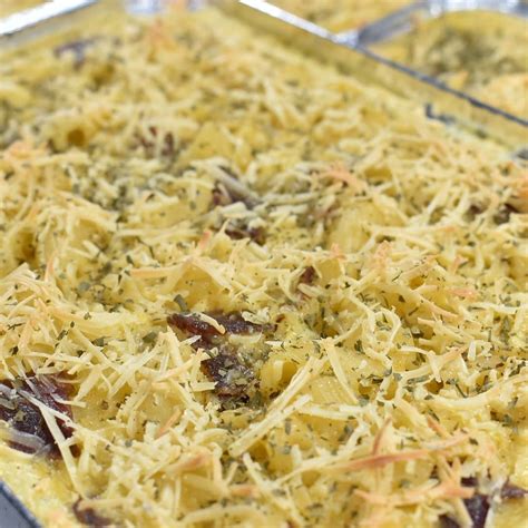 Radian adalah satuan ukuran sudut selain derajat, seperti kita jika mengukur jalan dapat memakai kilometer atau mil. Dari Mana Macaroni Schotel berasal?
