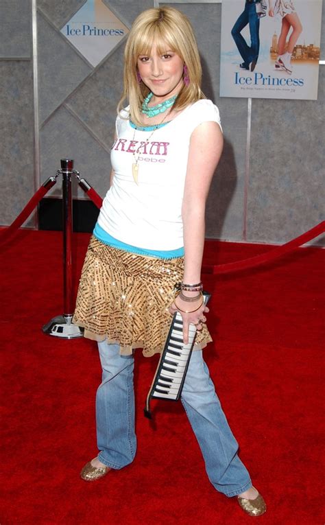 Skirts And Pants From Remember These Embarrassing Celebrity Fashion Trends E News