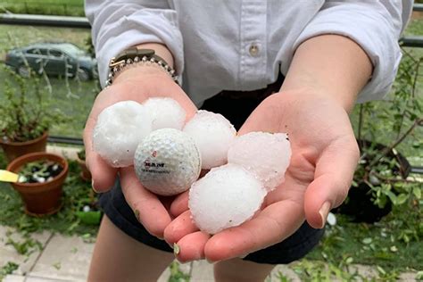 Hail Thrashes Parliament House As Severe Storm Heads For Sydney