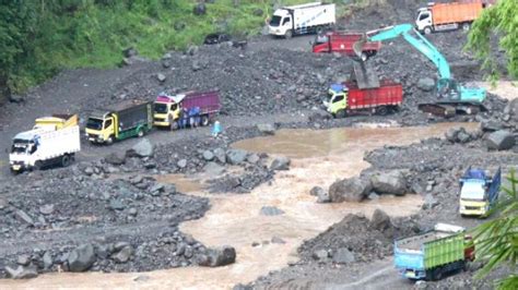 Penambang Pasir Tradisional Progo Berencana Wadul Dewan Tribunjogja Com