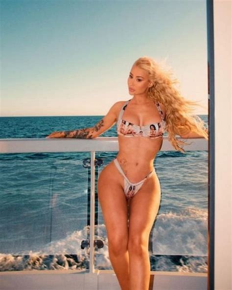 Iggy Azalea Branded Sexy As She Shows Off Her Eye Popping Curves In