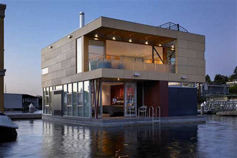 5 Floating House Designs
