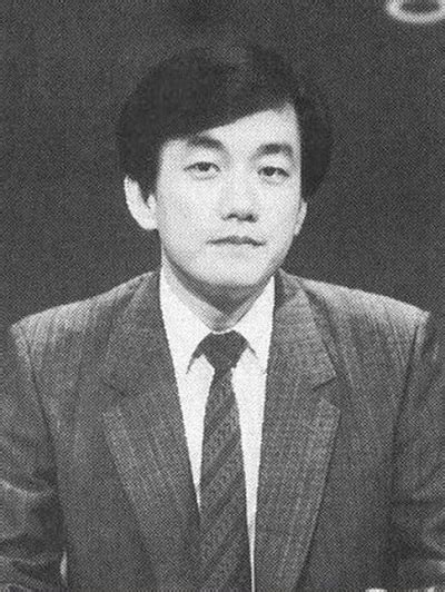 수면 마취제인 '프로포폴' 투약 혐의를 받고 있는 이재용 삼성전자 부회장이 약식기소됐다고 합니다. JTBC 손석희 앵커 젊은 시절 사진이라네요 > 자유게시판 | 딜바다닷컴