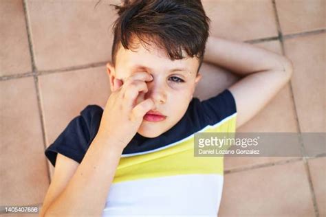 Child Rubbing Eyes Photos And Premium High Res Pictures Getty Images