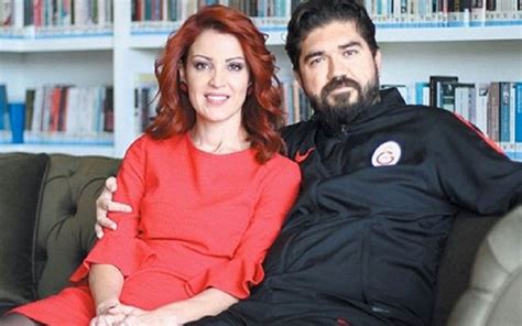 Nagehan alçı ve eşinin bu evlilikten ayşe ela ve betül yasemin adlarında ikiz çocukları oldu. Nagehan Alçı eşi ROK hakkındaki haberlere patladı! Yahu ...
