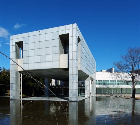 Clásicos De Arquitectura Museo De Arte Moderno Gunma Arata Isozaki