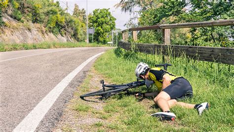 How To Crash Your Bike For Minimal Injury And Damage