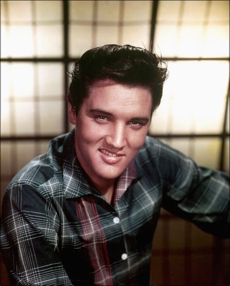 Elvis Presley photo 30 of 72 pics, wallpaper - photo #103365 - ThePlace2