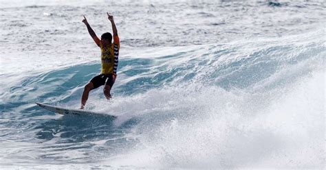 O jornalista e surfista julio adler. Gabriel Medina: biografia do surfista, fotos de ondas e mais
