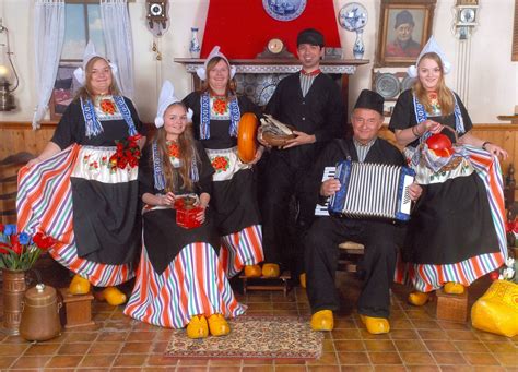 Traditional Dutch Clothes Dutch Clothing Traditional Dresses