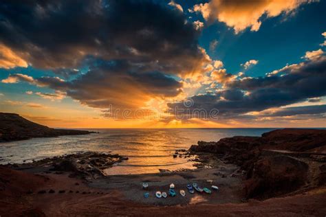 Sunset El Golfo Lanzarote Spain Stock Image Image Of Coast Rocks