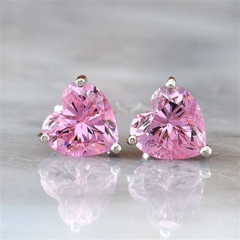 A Guide On Pink Diamond Earrings