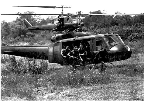 Vietnam Helicopter Memorial Veterans Fight Bureaucracy Time