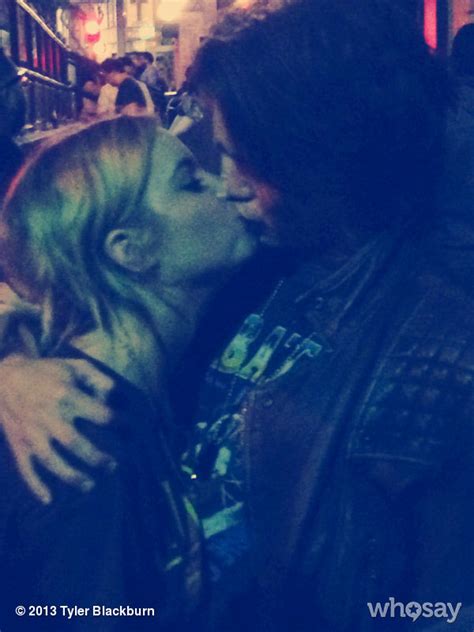 [pic] tyler blackburn and ashley benson kiss — bringing ‘pll to life hollywood life