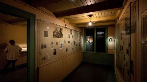 La Casa De Ana Frank Reabre Por Completo Tras Dos Años De Renovaciones