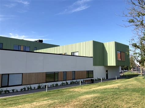Dort soll der strom von bis zu 650 windkraftanlagen gespeichert werden. Krankenhaus - NYE Nord, Horsens - Kalzip GmbH