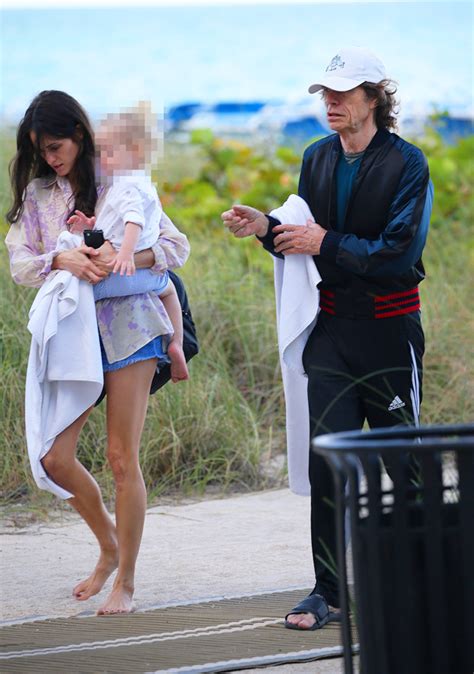 Mick Jagger 78 Hits The Beach With Gf Melanie Hamrick 34 In Rare