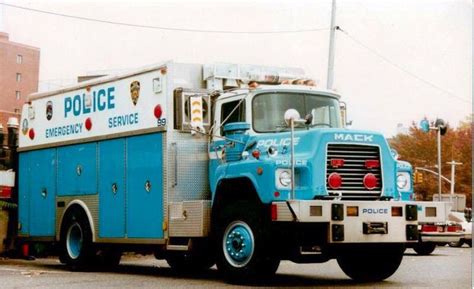Nypd Esu Truck 9 Mack Police Cars Police Truck Fire Trucks