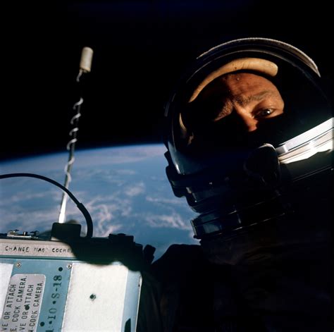 Buzz Aldrins First Space Selfie During Gemini 12 Mission In 1966 R