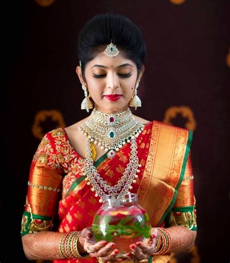South Indian Bride Indian Bridal Jewelrydiamond Jewelry Jhumkisred Silk Kanchipuram Sari