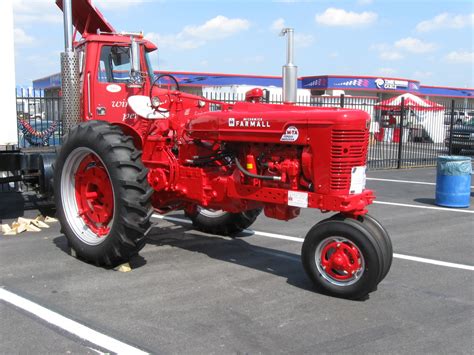 If you go down to buxton or hatteras, there are just small and overpriced markets. 2008 Food Lion Auto Show - Charlotte, NC | Farmall tractor ...