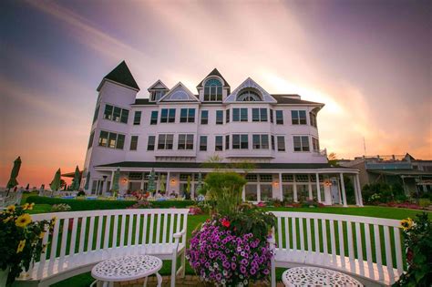 Its rooms, services, and location make this hotel a popular option for couples on a romantic getaway and sensational family vacations alike. Best Places to Stay on Historic Mackinac Island
