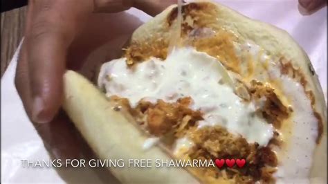 SHAWARMA STREET FOOD IN FAISALABAD HOW TO MAKE SHAWARMA PAKISTANI
