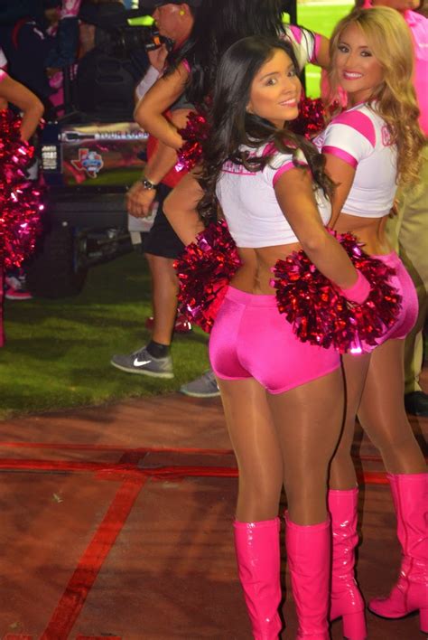 pro cheerleader heaven houston texans pink out game