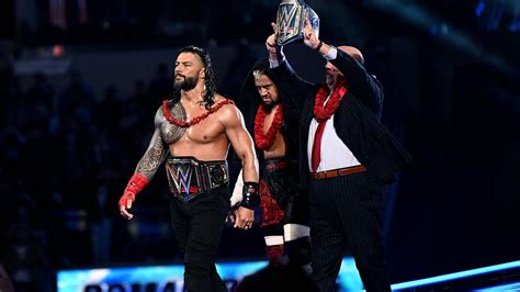 Roman Reigns Make His Grand Entrance At Wrestlemania Wrestlemania 39