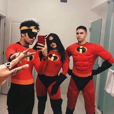 Chords for ¿es joel un rompecorazones? Joel mi superhéroe 😻💝 | Cnco joel pimentel, Cnco joel ...