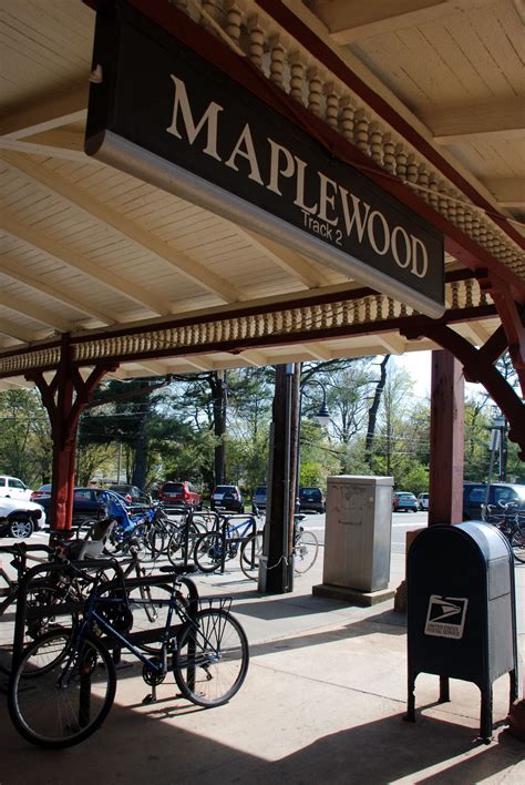 Maplewood Station Bikes Car Parking Permits Or A Jitney To Make It