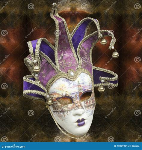 Máscaras venecianas foto de archivo Imagen de concepto 109899516