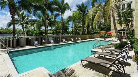 Hilton Garden Inn Palm Beach Gardens Pool Pictures And Reviews Tripadvisor