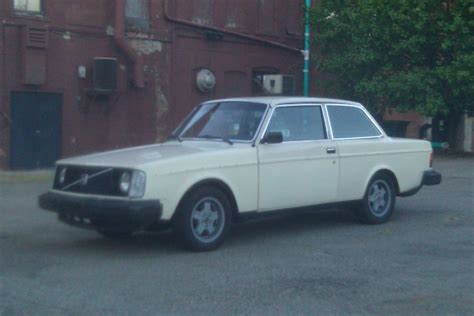 1980 Volvo 242 Dl Information And Photos Momentcar