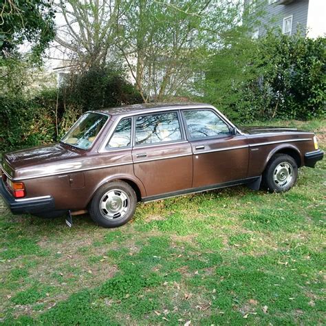 1984 Volvo 240dl Rear Quarter Barn Finds