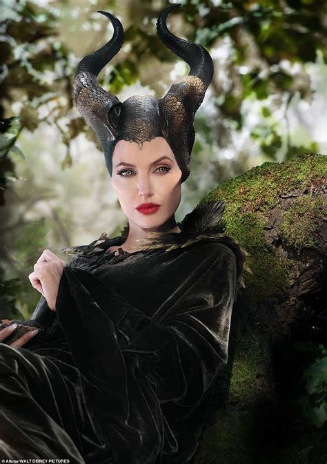 Angelina Jolie And Michelle Pfeiffer At Maleficent Photocall In Rome